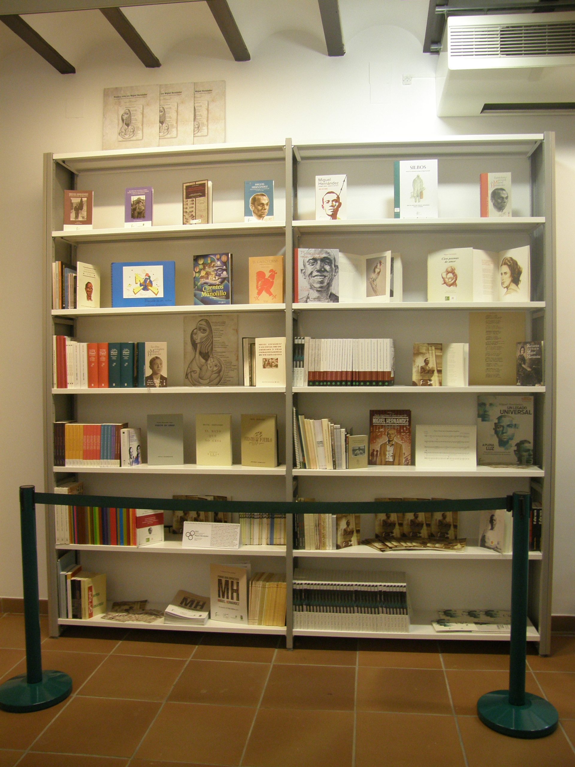 Sala Miguel Hernández - publicaciones